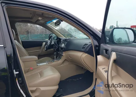 2013 Toyota Highlander Se V6 from USA, damaged, VIN 5TDBK3EH6DS261543